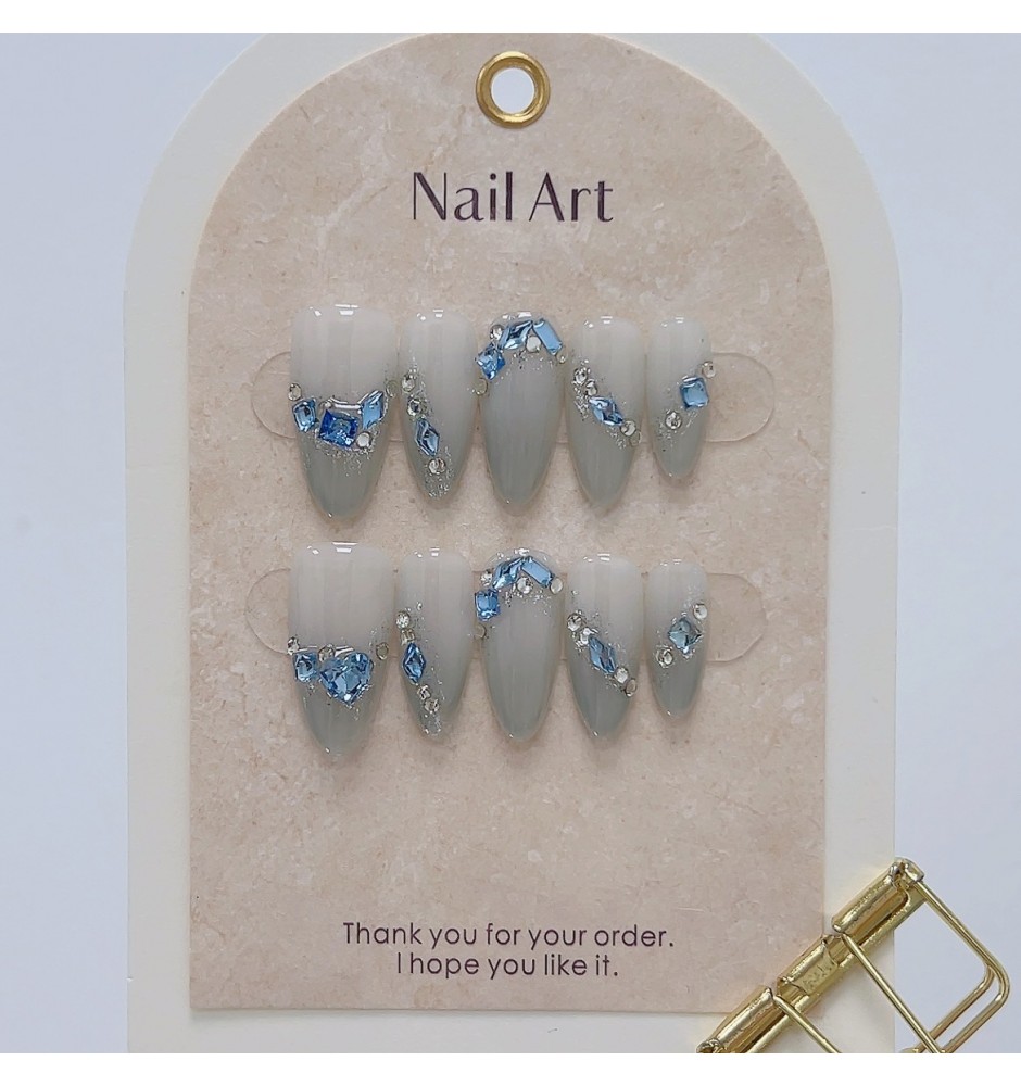 Crystal Blue Pearl Press On Nails 10pcs